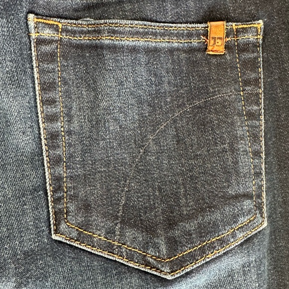 JOES JEANS ANKLE CROPPED SIZE 32 DARK WASH DENIM - Picture 4 of 5